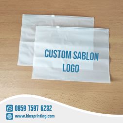 Zipper pouch